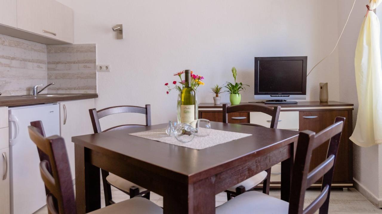 Belane Apartments تيفات المظهر الخارجي الصورة